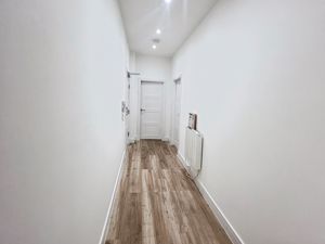 HALLWAY- click for photo gallery
